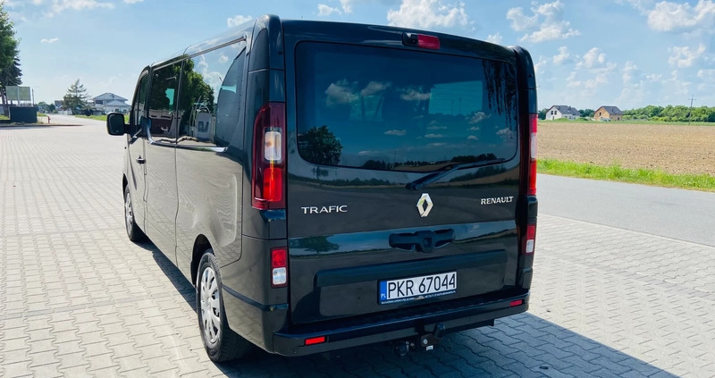 Renault Trafic cena 82900 przebieg: 90016, rok produkcji 2017 z Jarocin małe 277